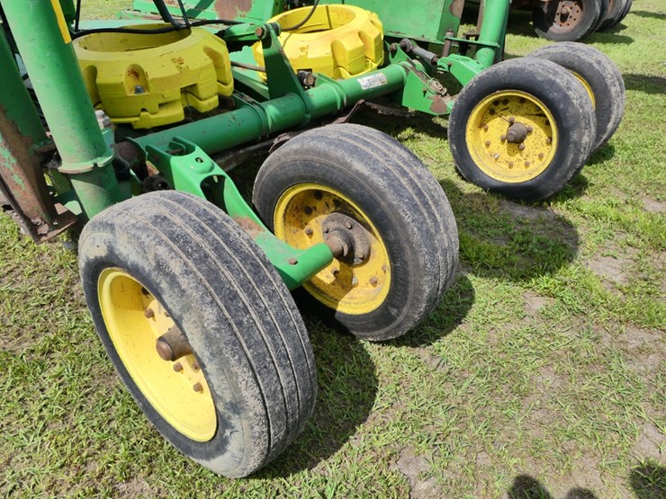 john-deere-15-image-5