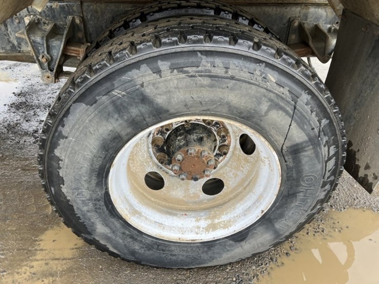 2000-international-4700-image-18