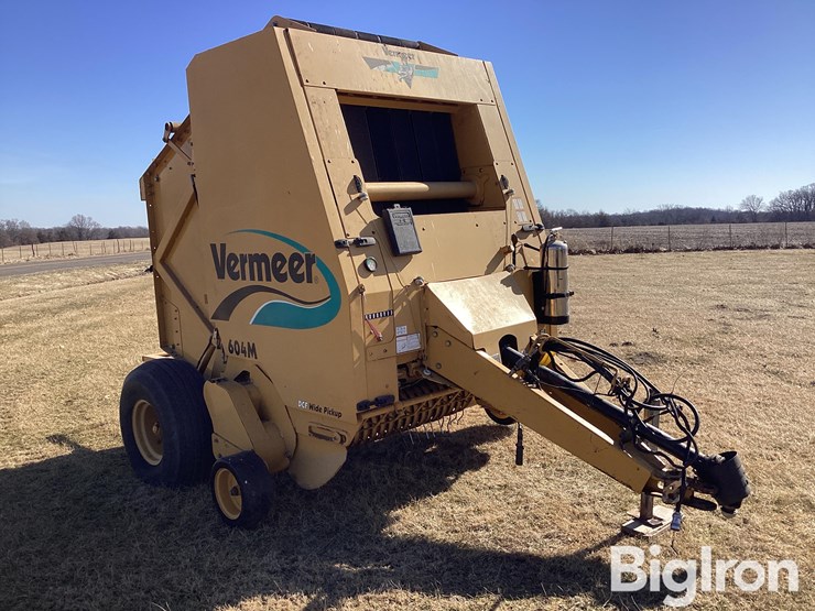 2006-vermeer-604m-image-3