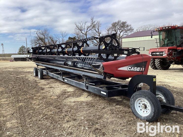 2013-case-ih-2142-image-1