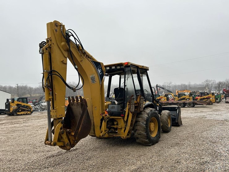 caterpillar-426c-image-3