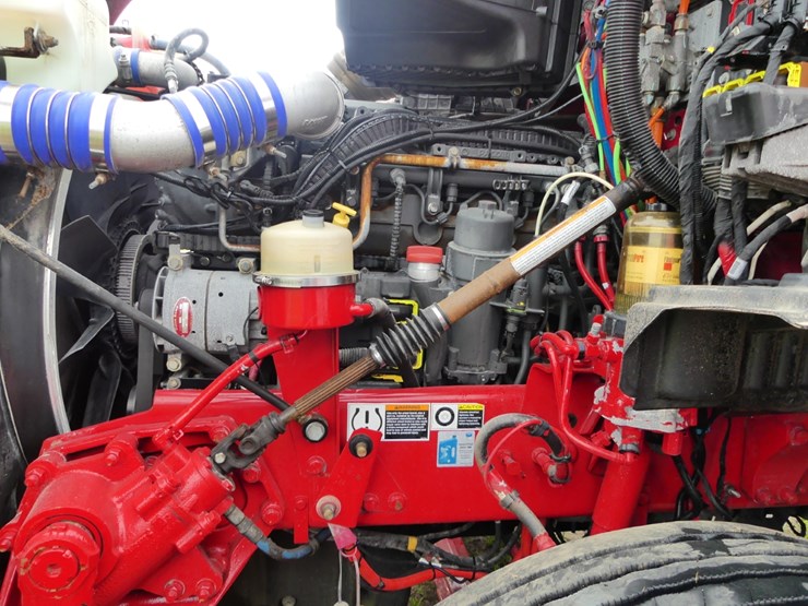 2018-kenworth-t680-image-17