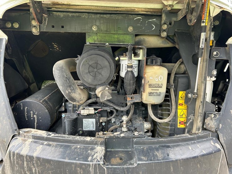 2021-bobcat-e35-image-14