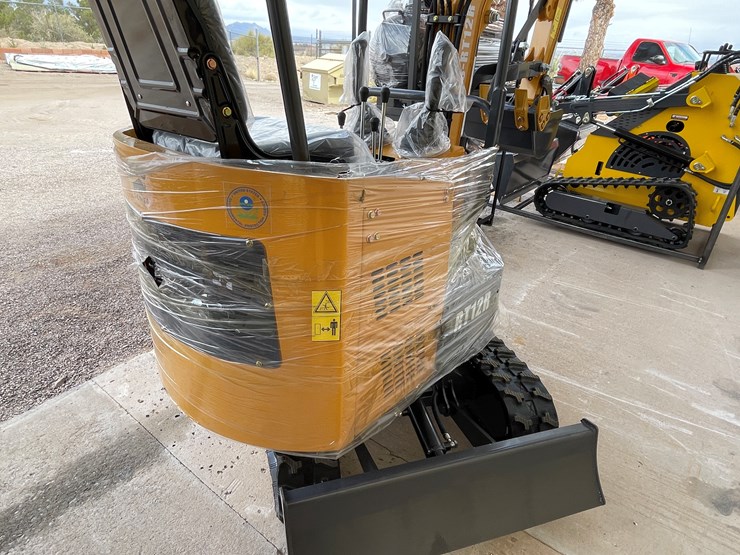 #4306-•-unused-2026-rt12r-mini-excavator-image-8