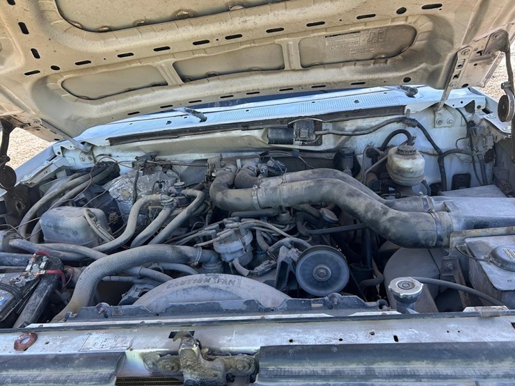 1994-ford-f550-image-23