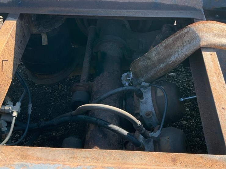 2007-unknown-trailer-image-33