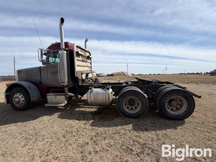 1999-peterbilt-379-image-8