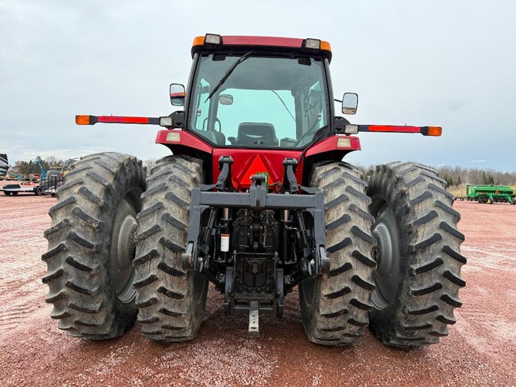 case-ih-mx240-image-3