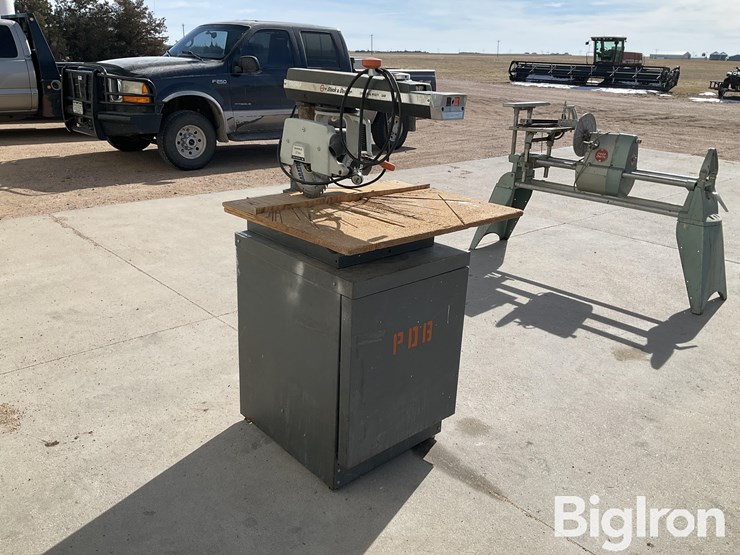 black-&-decker-radial-arm-saw-image-7