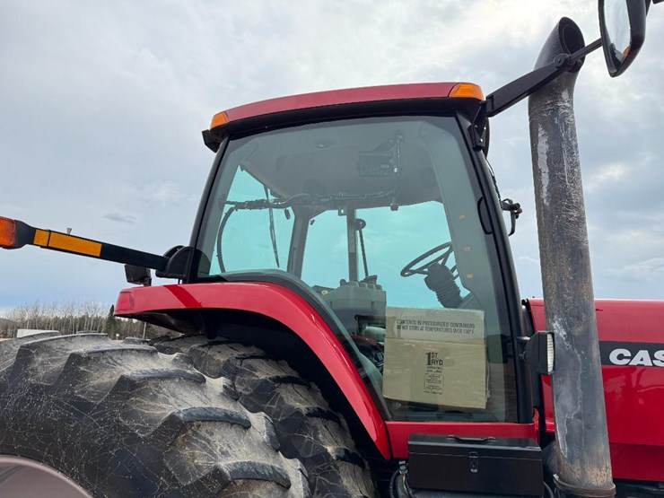 case-ih-mx240-image-19