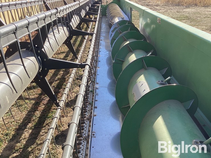 2005-john-deere-635f-image-12