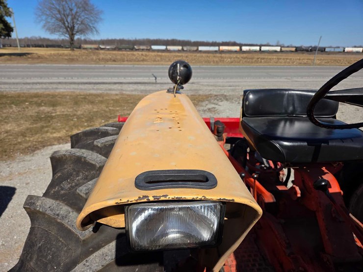 case-730-tractor-image-20