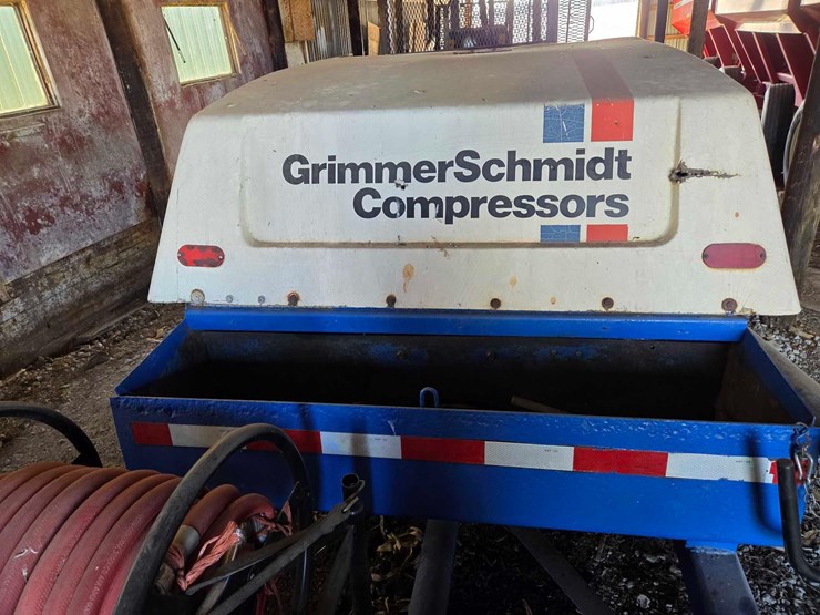 175-air-compressor-image-3