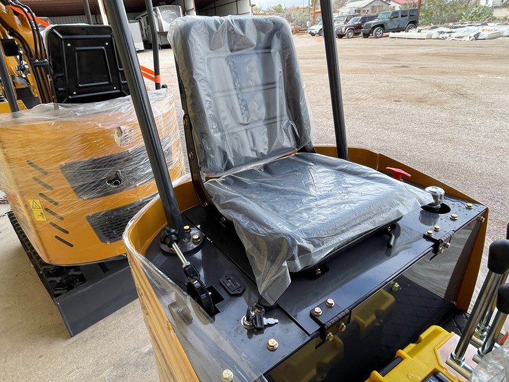 #4306-•-unused-2026-rt12r-mini-excavator-image-16