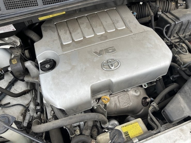 2008-toyota-sienna-le-image-13