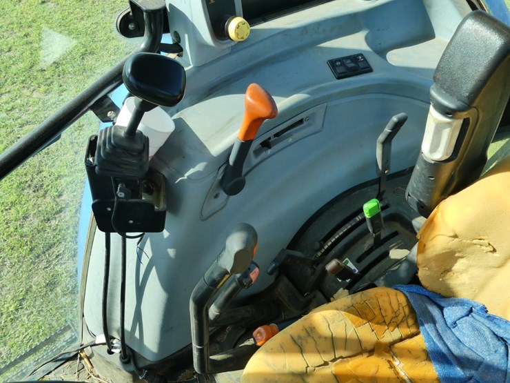 new-holland-t5070-image-13