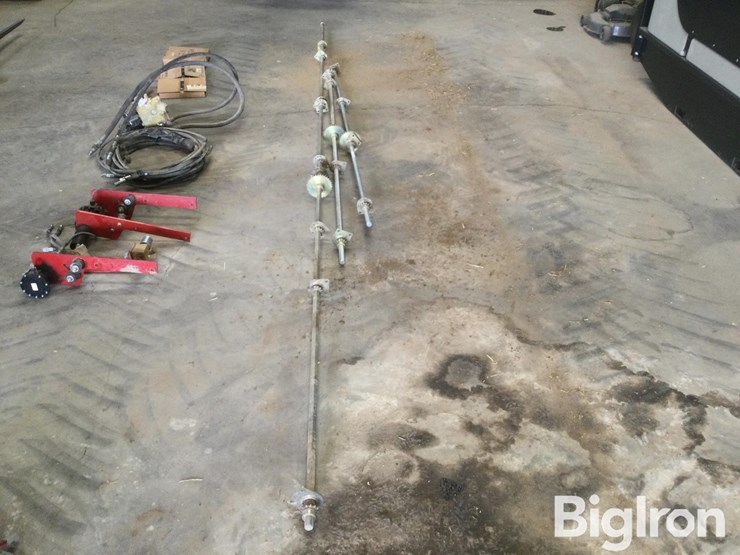 case-ih-1230-image-2