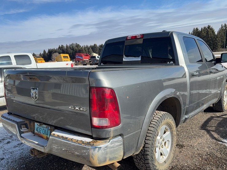 2012-dodge-1500-image-4