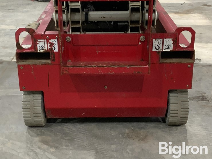 2015-massey-ferguson-730-image-9