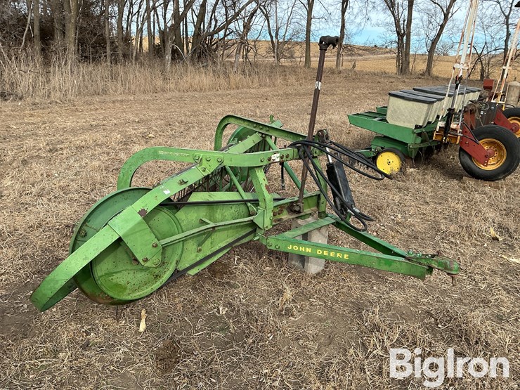 john-deere-350-image-3