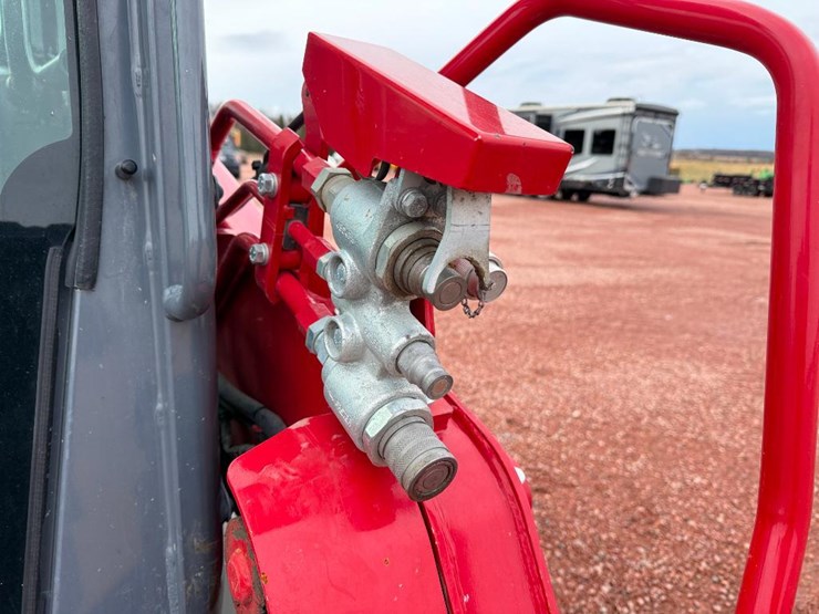 takeuchi-tl8r-image-19