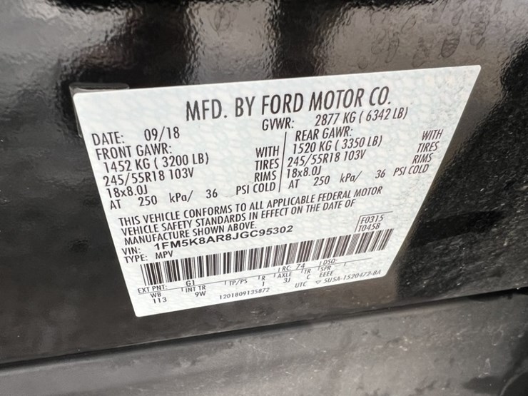 2018-ford-explorer-image-10