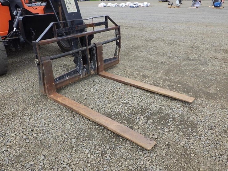 2013-jlg-g9-43a-image-14