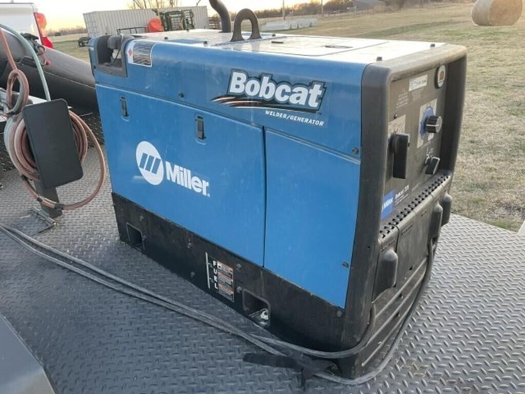 2021-miller-bobcat-225-image-13