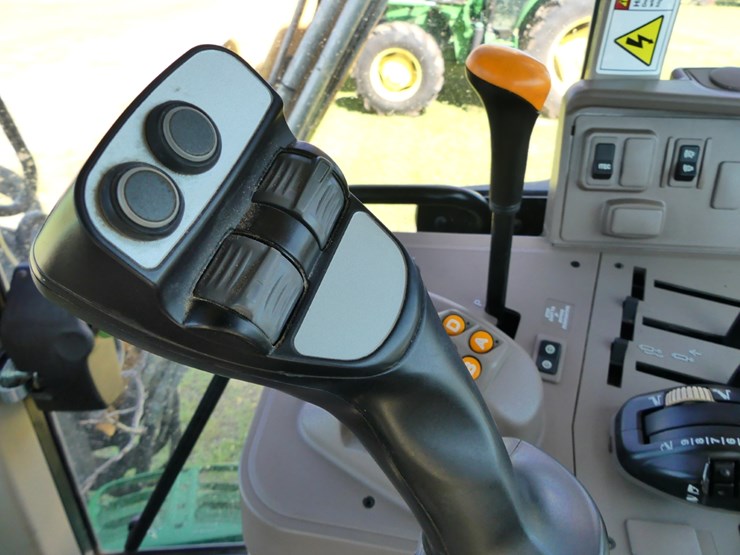 john-deere-6130m-image-16