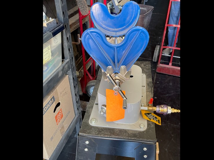 #1491-•-central-pneumatic-paint-shaker-(offsite-in-el-paso)-image-4