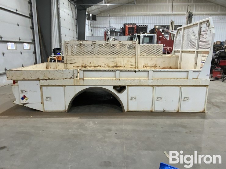 massey-ferguson-730-image-4