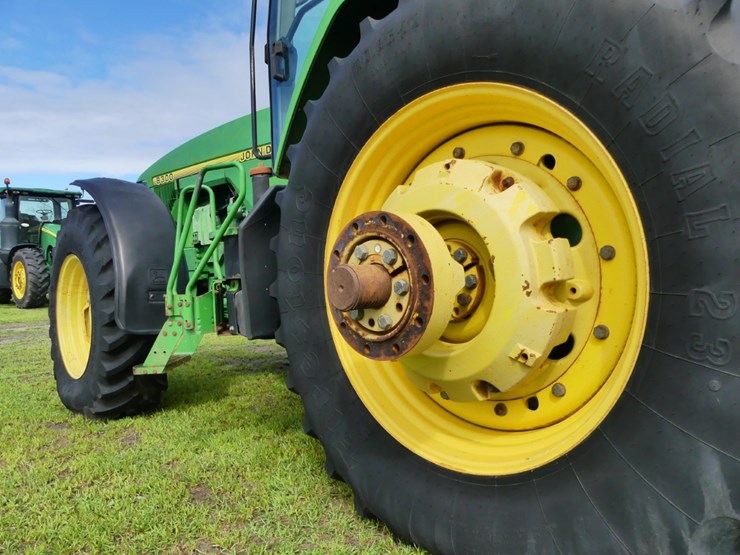 1994-john-deere-8300-image-8