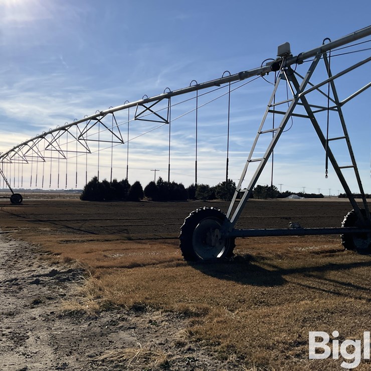 Valley 6-Tower Pivot