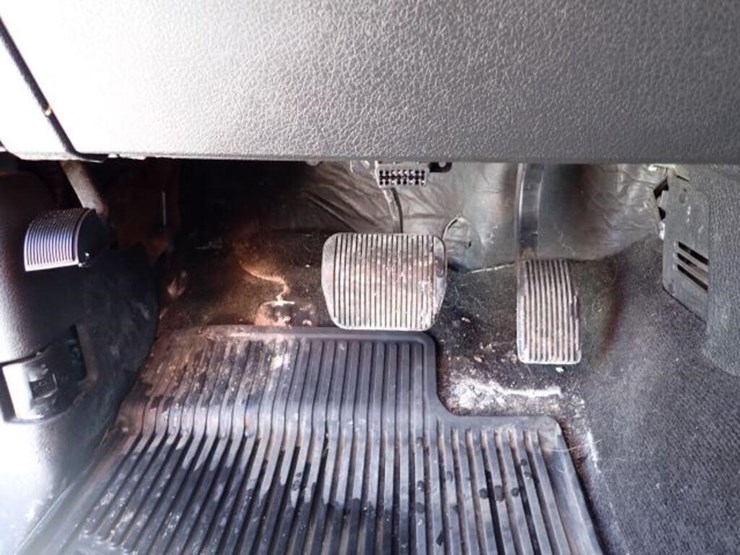 2013-ford-f150-xlt-image-21