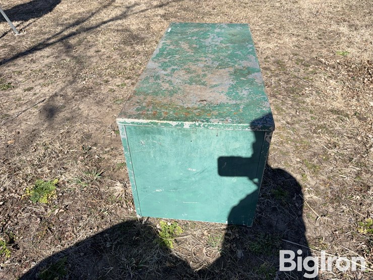 aluminum-dog-box-image-8