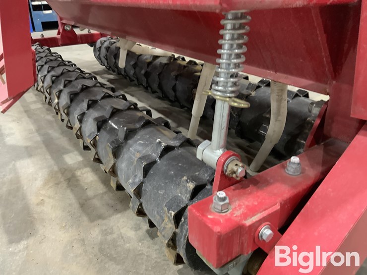 2025-massey-ferguson-730-image-20