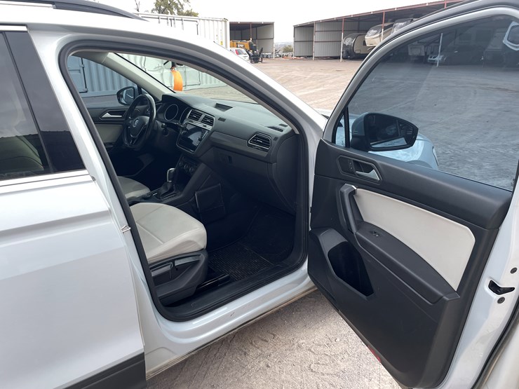 2019-volkswagen-tiguan-se-image-20
