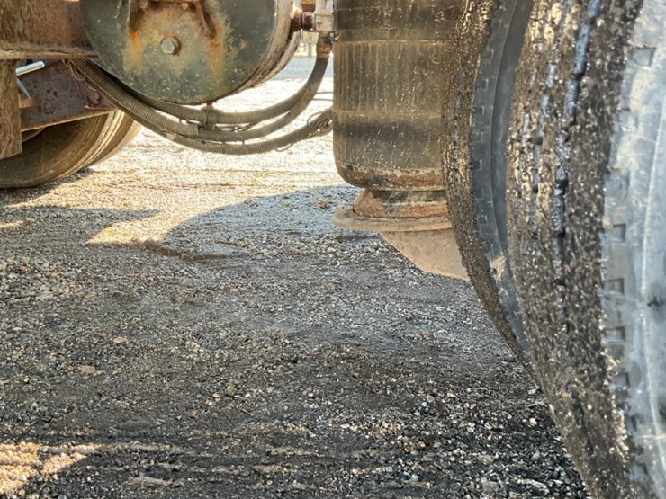 2007-unknown-trailer-image-36