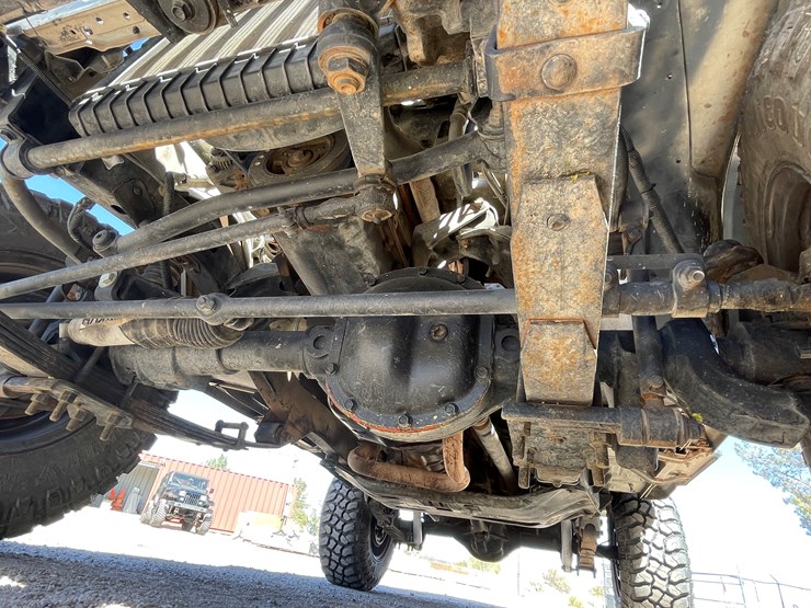 1993-jeep-wrangler-image-29