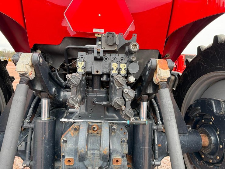 case-ih-magnum-180-image-50