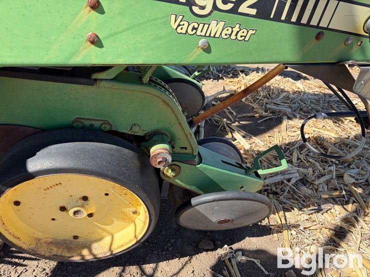 john-deere-7200-image-14