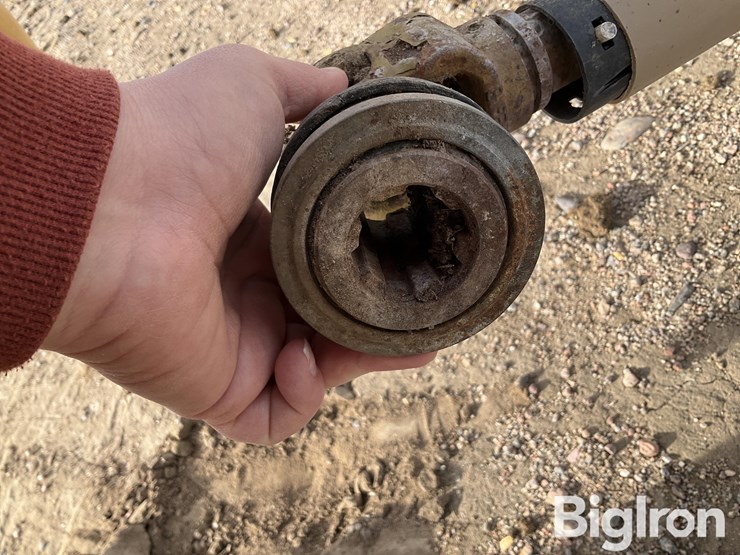 3-pt-540-pto-driven-post-auger-image-11