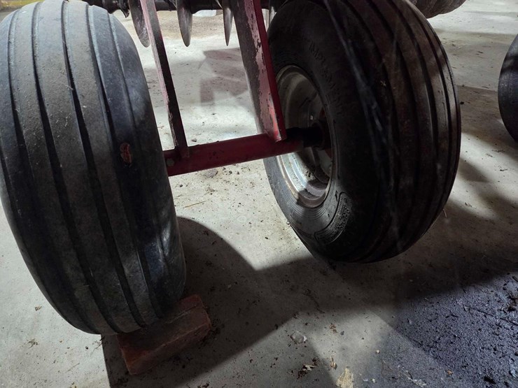 case-ih-3900-image-13