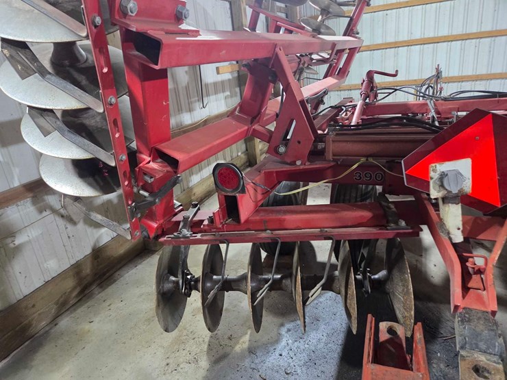 case-ih-3900-image-26