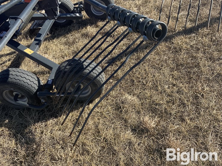 2020-kubota-ra1042t-image-19