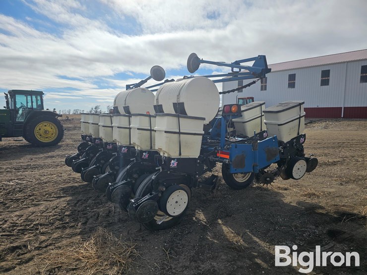 2007-kinze-3200-image-5