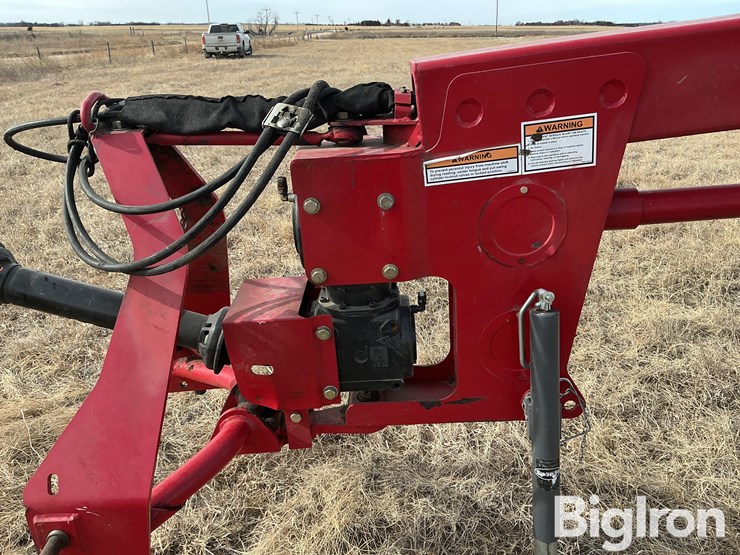 2014-hesston-1372-image-13