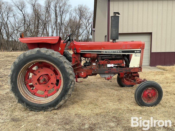 1980-international-686-image-4