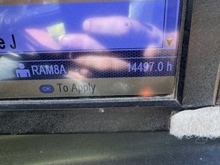 2013-caterpillar-740b-image-13