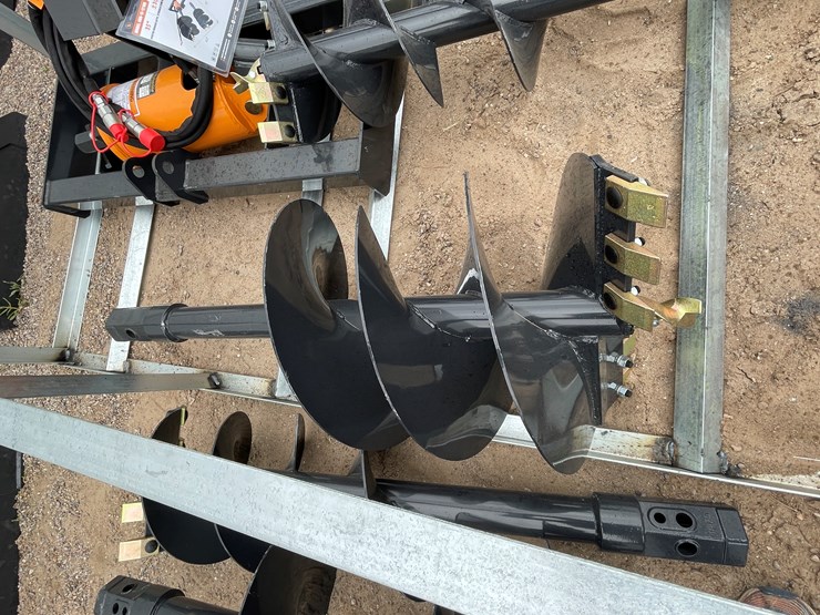 #4356-•-unused-2026-wolverine-skid-steer-auger-drive-and-bit-attachment-image-12